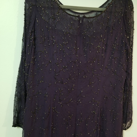 ELEGANT DRESS - Picture 5 of 7